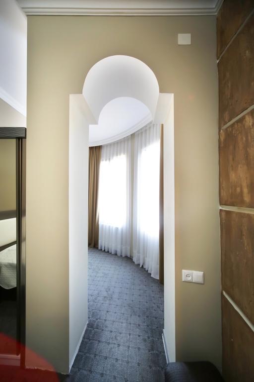 Discovery Hotel Kutaisi Bilik gambar